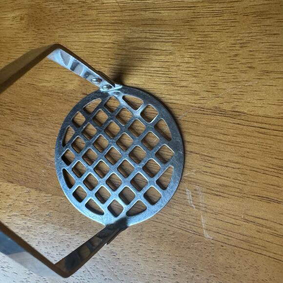 Vintage Potato Masher Stainless Steel Japan White Gray Flowers Enamel Handle 10" - Picture 12 of 12